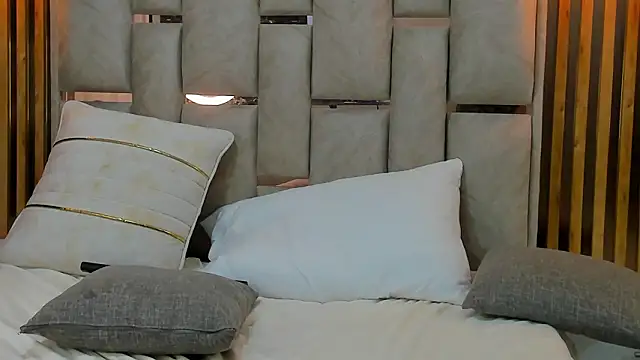 Ammber_lennox 即時 XXX 聊天