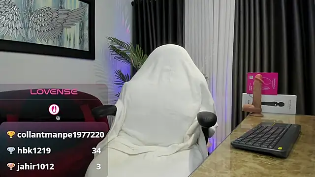 แชท XXX สดของ VictoriaPaker