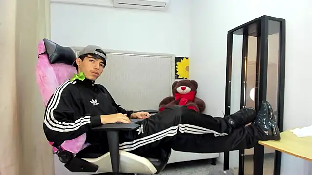 Bad_bunnyy_ 现场XXX聊天