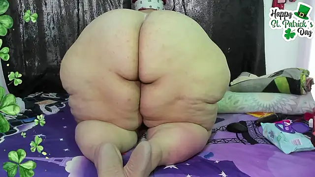 QUEEN_MANDY_BBW Chat XXX in diretta