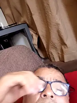 Misterymem63 Show in webcam