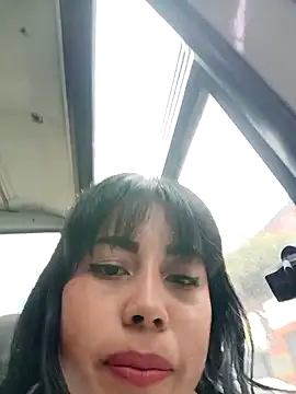 Chatroom XXX en direct de _andrea30