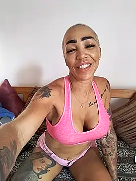 Alison_fitness élő XXX-chatje