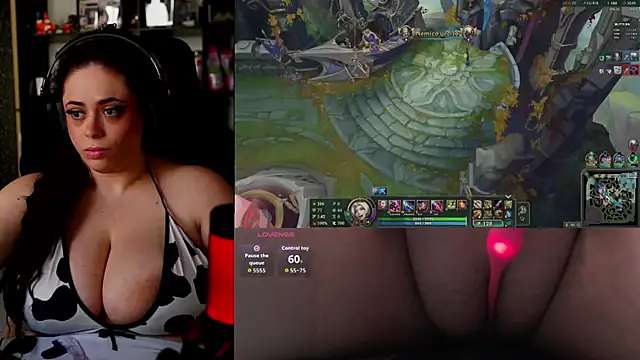 sharonurbex élő XXX-chatje