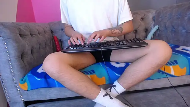 Matteo_Hun: απευθείας συνομιλία ΧΧΧ