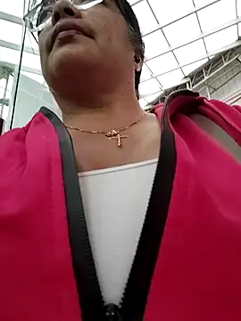 __valentina18's Webcam Show