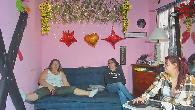 lesbiancuple's Live XXX Chat