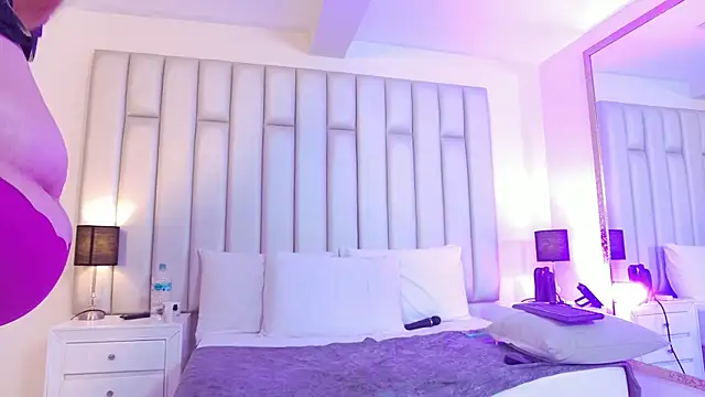 aandreaperez élő XXX-chatje