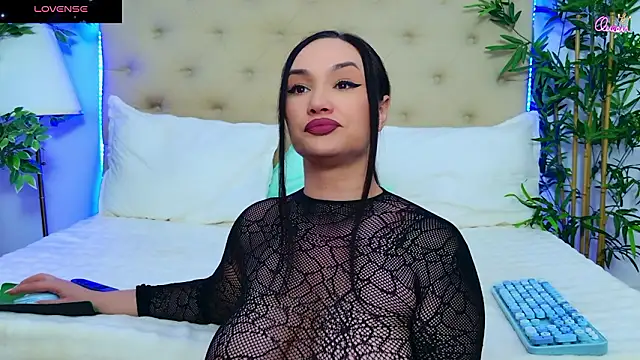 Daliya_ Adlı Modelin Canlı XXX Sohbeti