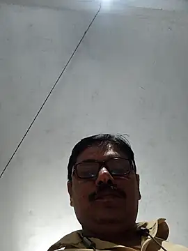 Srmotrs 在線直播表演