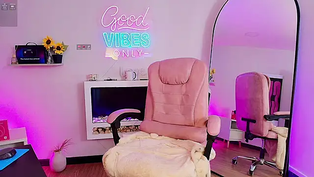 Alice_VixenのライブXXXチャット