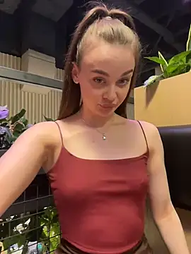 Chat XXX en directo de KristiRich