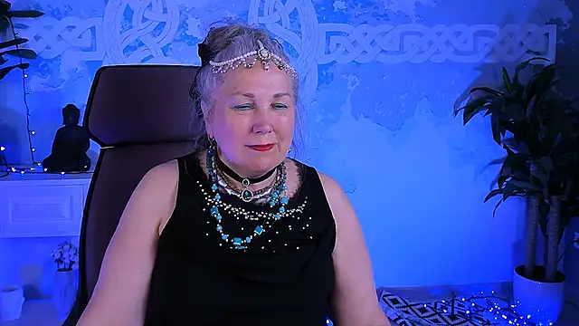 Chat +18 de LilaMaharani ao vivo