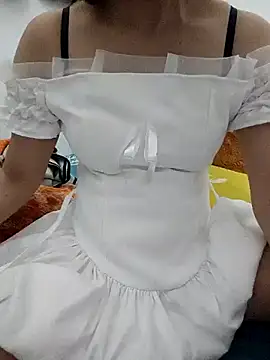 Haralushiaaa 网络视讯表演