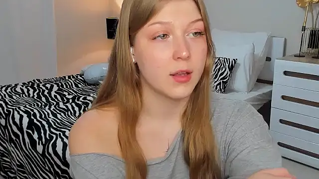 Czat XXX na żywo – Stella_Light