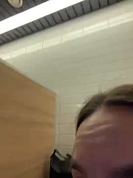 Chat +18 de Holly_Play ao vivo