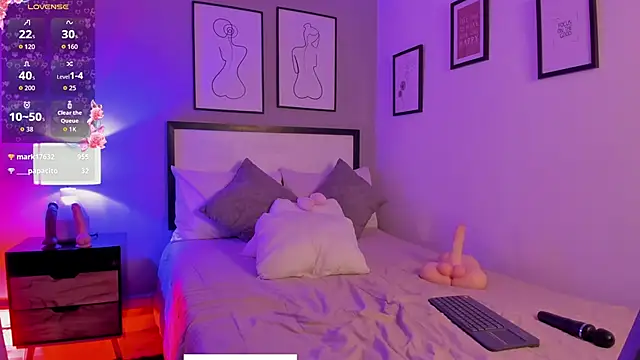 แชท XXX สดของ QueenRose___