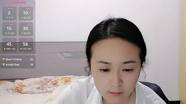 fanfan-FF's Live XXX Chat