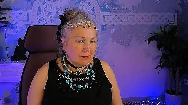 Czat XXX na żywo – LilaMaharani