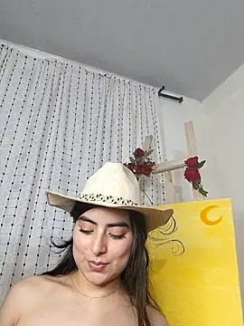 دردشة saasha_Petit الجنسية المباشرة