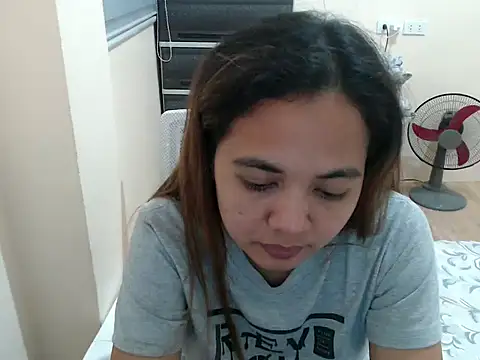 xTheLastVIRGINx's Live XXX Chat