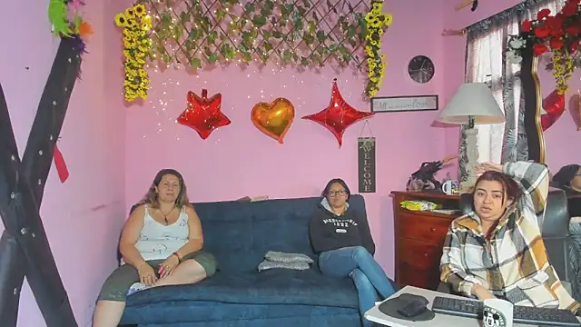 دردشة lesbiancuple الجنسية المباشرة