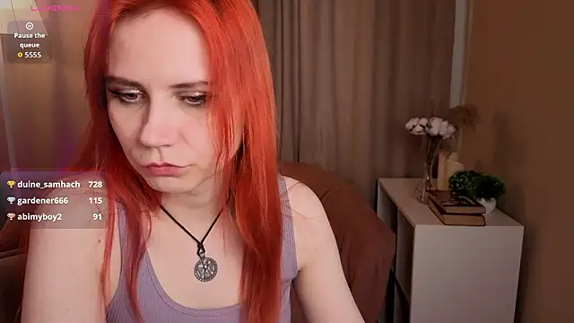 Chat XXX en directo de _Ava_Sky_