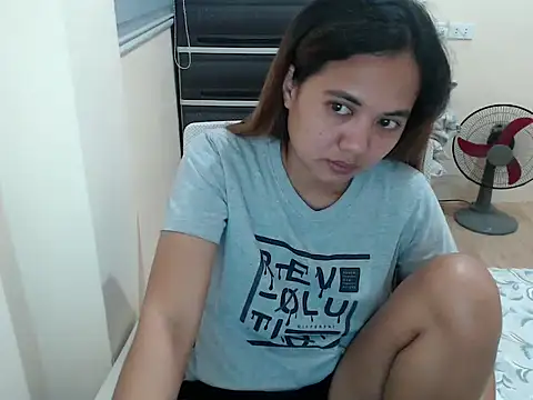 xTheLastVIRGINx Live XXX-chat