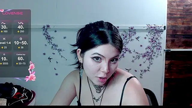 دردشة Ginebra_Sensual الجنسية المباشرة