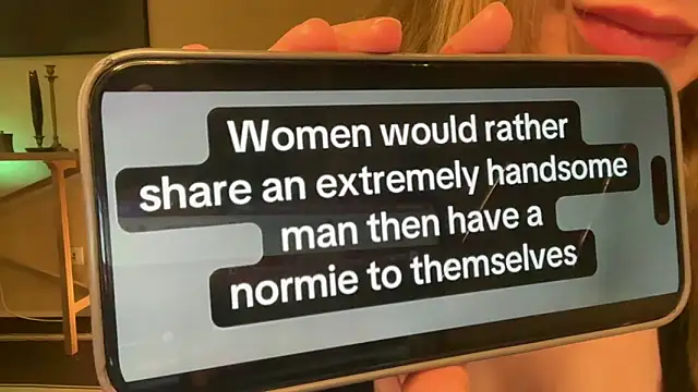 rubyxen's Live XXX Chat