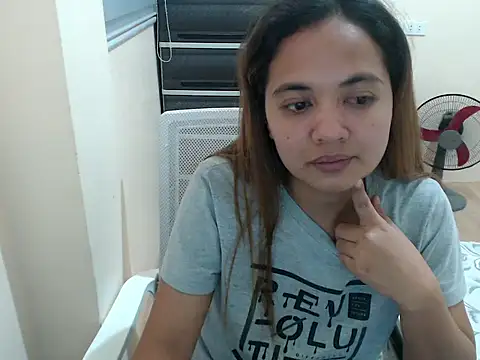 xTheLastVIRGINx's Live XXX Chat