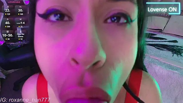 دردشة Roxanne_Han الجنسية المباشرة