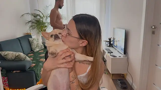 reallove_x লাইভ XXX চ্যাট