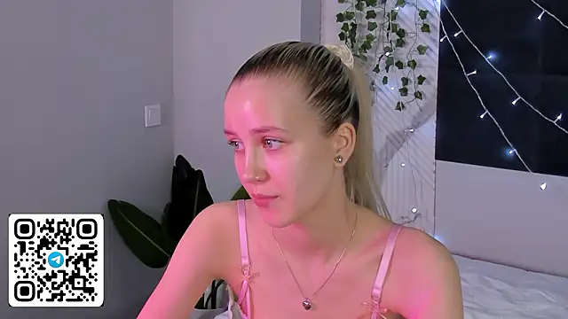 Anellyball 即時 XXX 聊天