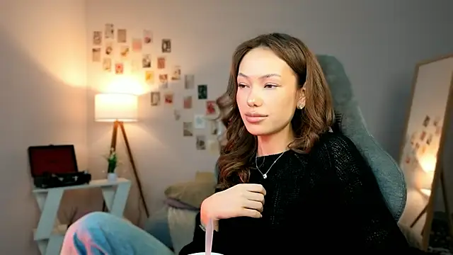 nexorine Adlı Modelin Canlı XXX Sohbeti