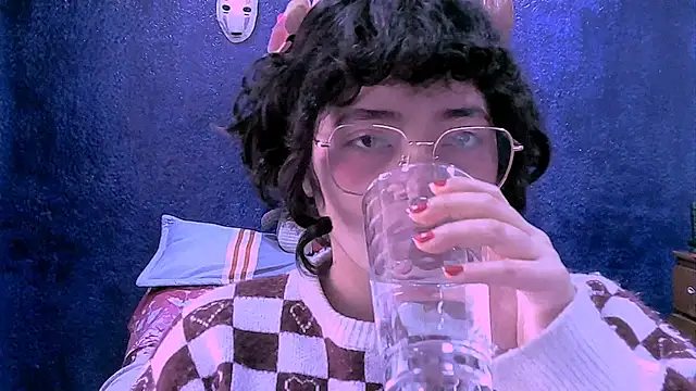 NinaYellow Live XXX-Chat