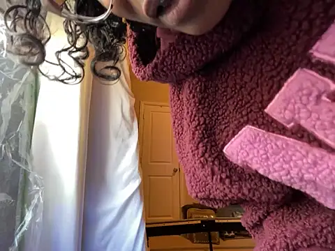 Онлайн чат XXX wynterheat