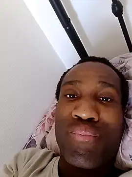 Emmanuel23xx Webcam Show