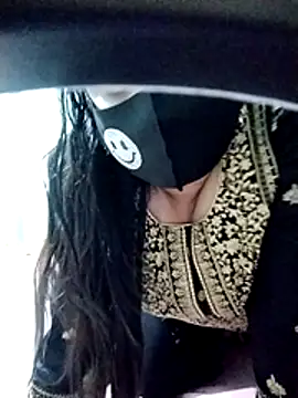 priya2098 Live XXX-Chat