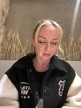 VikaBunny1n Webbikameraesitys