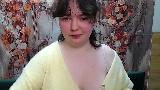 NeonilaLisova's Live XXX Chat