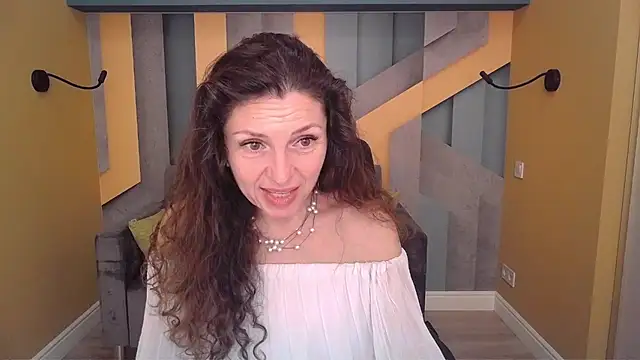 EllaLong Live XXX-chat