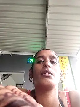 Baby_P Chat XXX in diretta