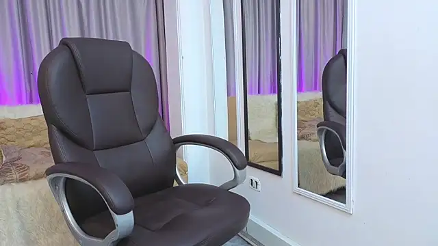 Richard_Price Live XXX-Chat