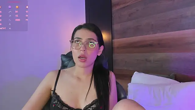 desireee_'s Live XXX Chat