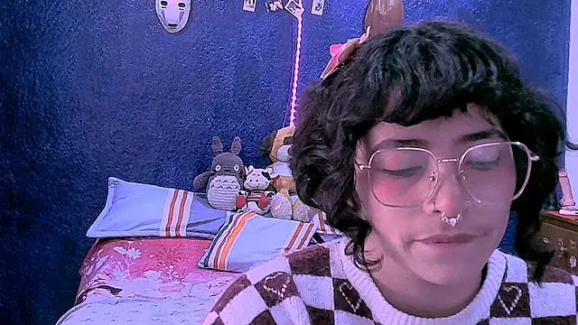 NinaYellow: онлайн-секс-чат