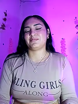 دردشة Emy_cutee الجنسية المباشرة