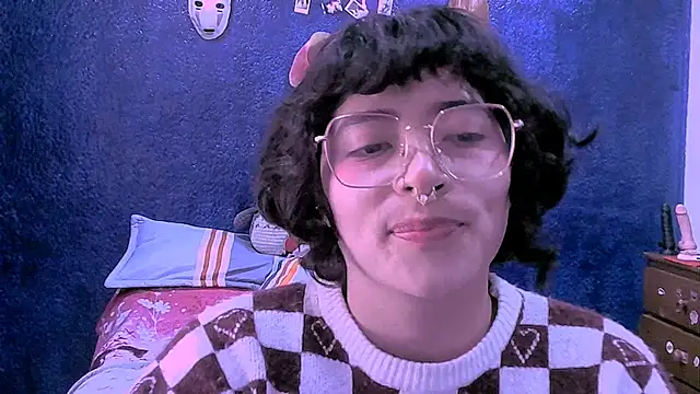 NinaYellow élő XXX-chatje