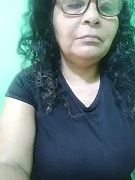 Amarantha25: онлайн-секс-чат