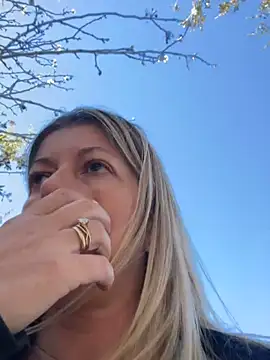 NikkiBlisss Chat XXX in diretta